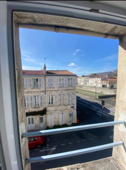 Appartement T2 Idealement Place Vieux Port